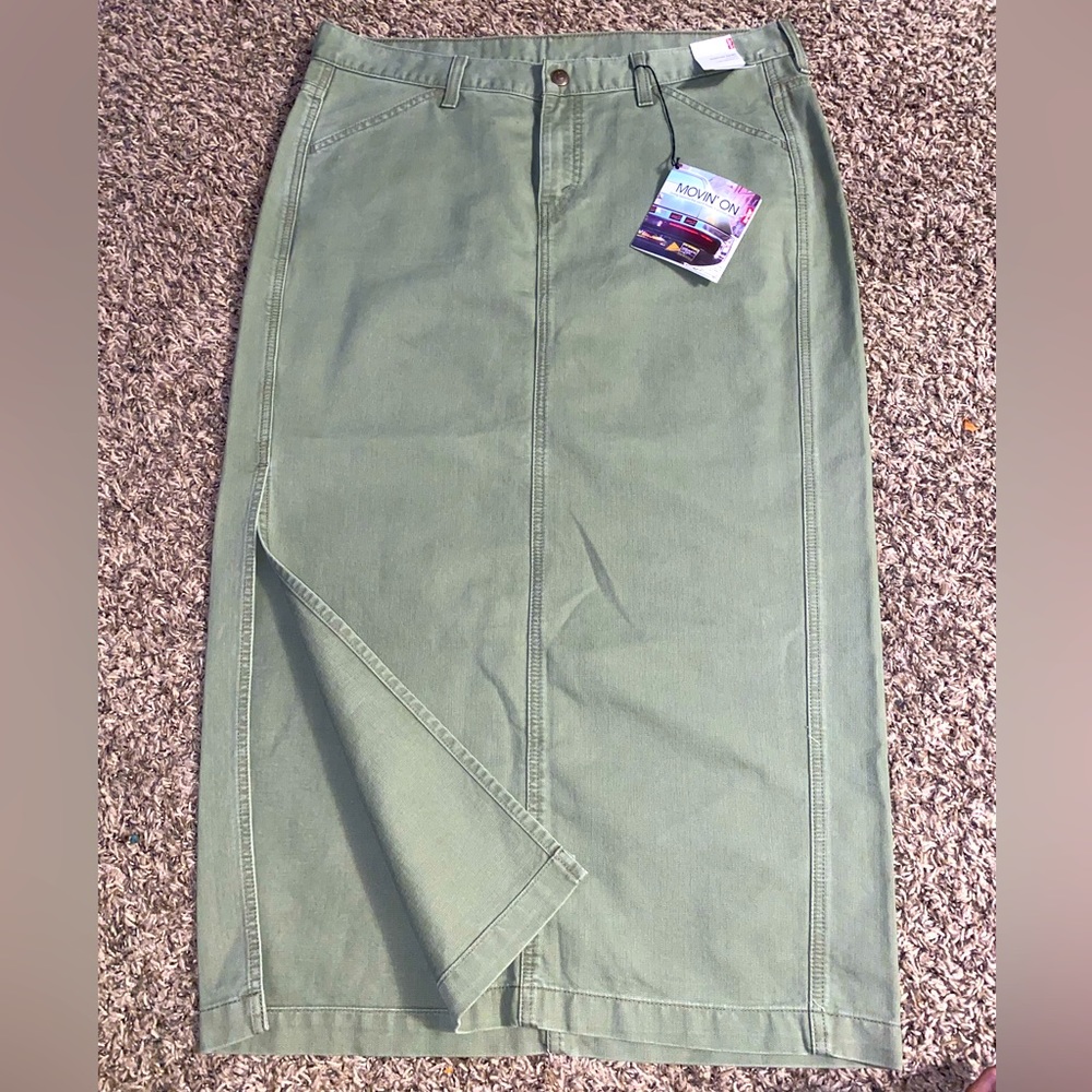 Levi’s Long Y2K Skirt NWT